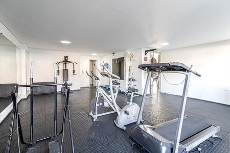 Apartamento à venda com 60m², 2 quartos e 1 vaga Apartamento à venda com 60m², 2 quartos e 1 vagaacademia_3
