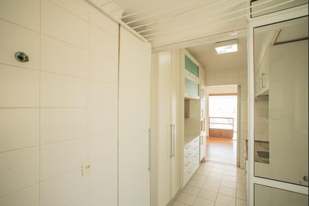 Apartamento à venda com 104m², 2 quartos e 2 vagasÁrea de Serviço