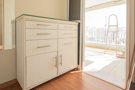 Apartamento à venda com 104m², 2 quartos e 2 vagasSuíte 2 - Closet