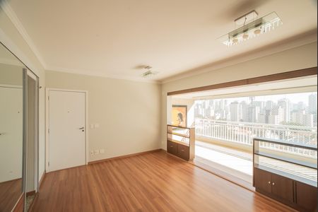 Apartamento à venda com 104m², 2 quartos e 2 vagasSala