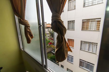 Vista da Sala de apartamento para alugar com 2 quartos, 45m² em José Bonifácio, São Paulo