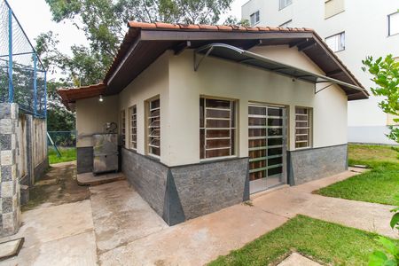 Apartamento para alugar com 45m², 2 quartos e 1 vaga Apartamento para alugar com 45m², 2 quartos e 1 vagaÁrea comum - Salão de festas