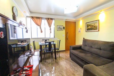 Sala de apartamento para alugar com 2 quartos, 45m² em José Bonifácio, São Paulo