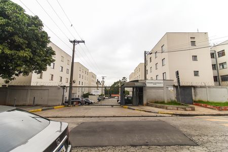Apartamento para alugar com 45m², 2 quartos e 1 vaga Apartamento para alugar com 45m², 2 quartos e 1 vagaFachada