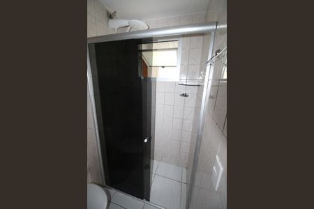 Banheiro de apartamento para alugar com 2 quartos, 56m² em Conjunto Residencial Trinta E Um de Marco, São José dos Campos