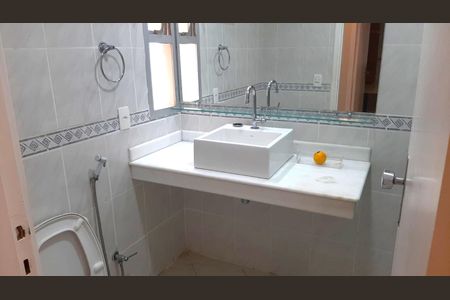 Apartamento para alugar com 76m², 3 quartos e 1 vaga Apartamento para alugar com 76m², 3 quartos e 1 vagaBanheiro