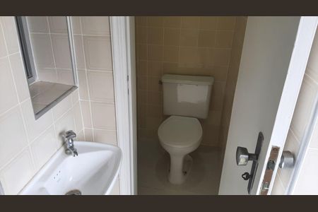 Apartamento para alugar com 76m², 3 quartos e 1 vaga Apartamento para alugar com 76m², 3 quartos e 1 vagaBanheiro