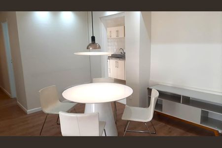 Sala de apartamento para alugar com 3 quartos, 76m² em Jardim Flamboyant, Campinas