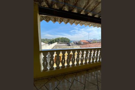 Casa à venda com 200m², 5 quartos e 2 vagas Casa à venda com 200m², 5 quartos e 2 vagasÁrea externa
