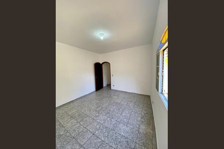 Casa à venda com 200m², 5 quartos e 2 vagas Casa à venda com 200m², 5 quartos e 2 vagasQuarto