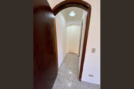 Casa à venda com 200m², 5 quartos e 2 vagas Casa à venda com 200m², 5 quartos e 2 vagasQuarto