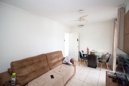 Sala de apartamento à venda com 3 quartos, 100m² em Cabral, Contagem