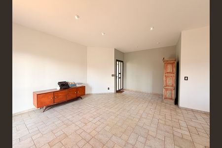 Casa de condomínio para alugar com 660m², 5 quartos e 5 vagasSala
