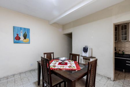 Casa à venda com 4 quartos, 150m² em Vila Romana, São Paulo