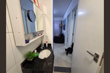 Casa de condomínio para alugar com 53m², 2 quartos e 1 vaga Casa de condomínio para alugar com 53m², 2 quartos e 1 vagaBanheiro