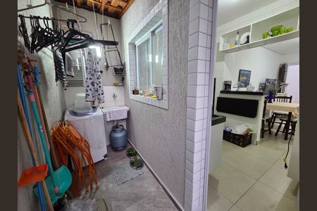 Casa de condomínio para alugar com 53m², 2 quartos e 1 vaga Casa de condomínio para alugar com 53m², 2 quartos e 1 vagaÁrea de Serviço