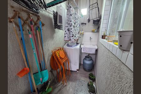 Casa de condomínio para alugar com 53m², 2 quartos e 1 vaga Casa de condomínio para alugar com 53m², 2 quartos e 1 vagaÁrea de Serviço
