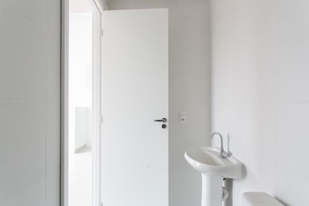 Apartamento à venda com 33m², 2 quartos e 1 vaga Apartamento à venda com 33m², 2 quartos e 1 vagaBanheiro