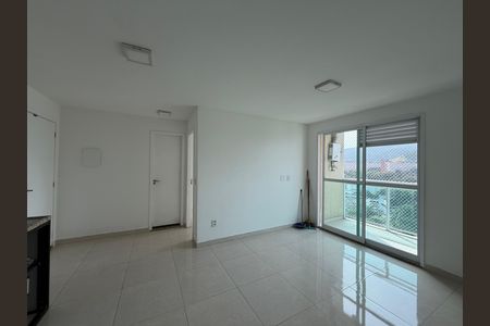 Studio para alugar com 38m², 1 quarto e 1 vaga Studio para alugar com 38m², 1 quarto e 1 vagaSala
