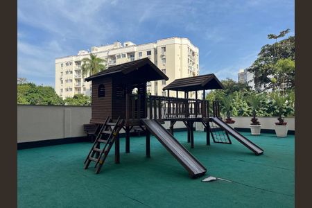 Studio para alugar com 38m², 1 quarto e 1 vaga Studio para alugar com 38m², 1 quarto e 1 vagaÁrea comum - Playground