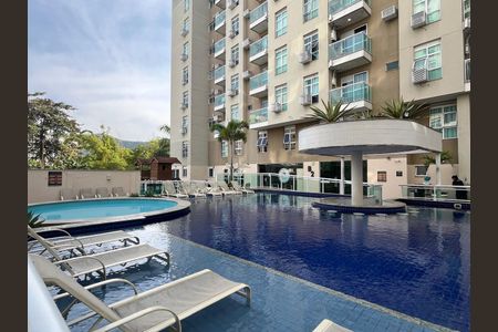 Studio para alugar com 38m², 1 quarto e 1 vaga Studio para alugar com 38m², 1 quarto e 1 vagaÁrea comum - Piscina