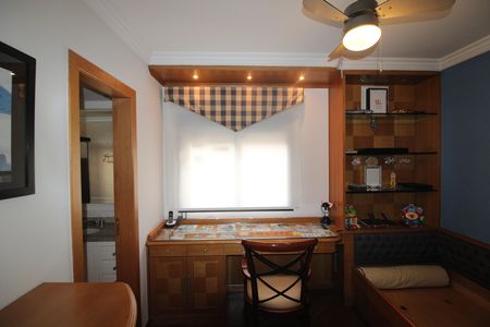 Apartamento à venda com 210m², 4 quartos e 3 vagasQuarto 1