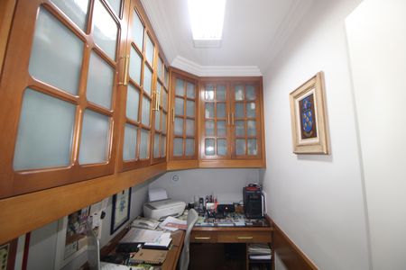 Apartamento à venda com 210m², 4 quartos e 3 vagasÁrea de Serviço