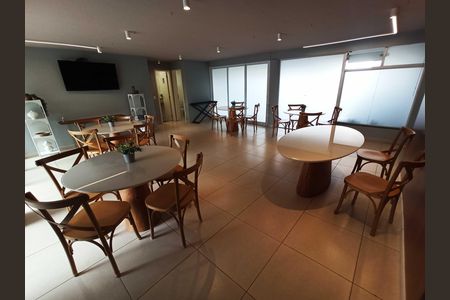 Apartamento à venda com 74m², 3 quartos e 2 vagas Apartamento à venda com 74m², 3 quartos e 2 vagasSalão de Festas