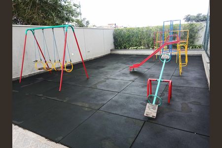 Apartamento à venda com 74m², 3 quartos e 2 vagas Apartamento à venda com 74m², 3 quartos e 2 vagasPlayground