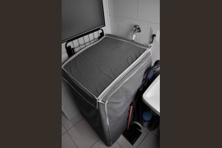Apartamento à venda com 74m², 3 quartos e 2 vagas Apartamento à venda com 74m², 3 quartos e 2 vagasDetalhe - Área de Serviço