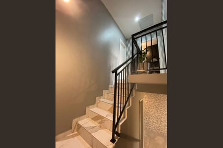Sala de casa de condomínio à venda com 3 quartos, 117m² em Cidade Nova, Jundiaí