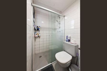 Apartamento para alugar com 69m², 3 quartos e 2 vagas Apartamento para alugar com 69m², 3 quartos e 2 vagasBanheiro da Suíte