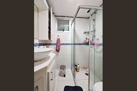 Apartamento para alugar com 69m², 3 quartos e 2 vagas Apartamento para alugar com 69m², 3 quartos e 2 vagasBanheiro social