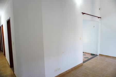 Casa para alugar com 88m², 3 quartos e 2 vagasSala