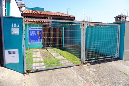 Casa para alugar com 88m², 3 quartos e 2 vagasFachada Plaquinha YEQA-178