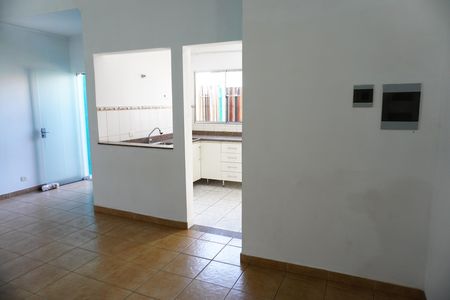 Casa para alugar com 88m², 3 quartos e 2 vagasSala