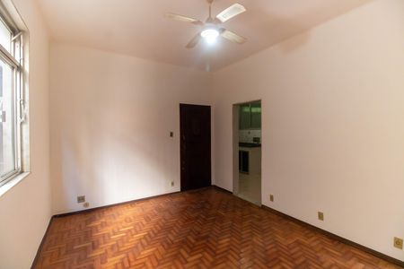Sala de apartamento à venda com 2 quartos, 85m² em Santa Rosa, Niterói