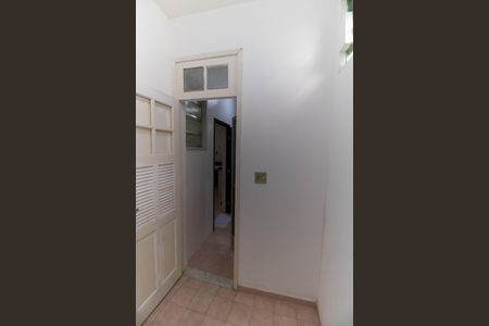 Apartamento à venda com 85m², 3 quartos e sem vaga Apartamento à venda com 85m², 3 quartos e sem vagaQuarto de Serviço
