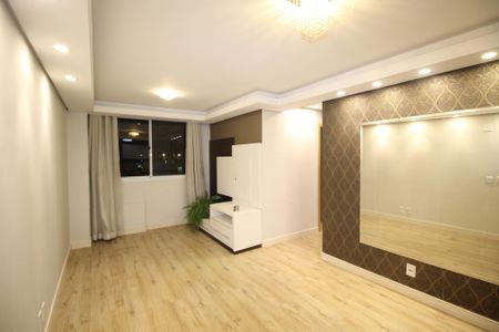 Sala de apartamento para alugar com 3 quartos, 68m² em Jardim Carvalho, Porto Alegre