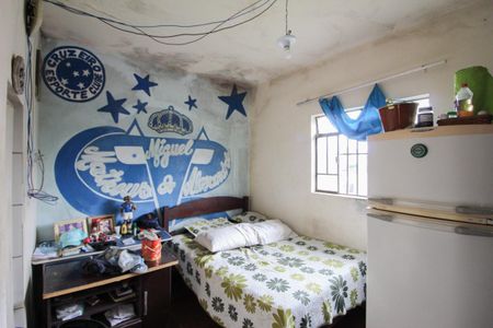 Suíte de casa à venda com 3 quartos, 480m² em Planalto, Belo Horizonte