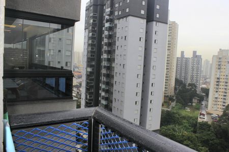 Apartamento à venda com 79m², 2 quartos e 1 vagaVaranda da suíte 