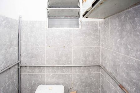 Banheiro de casa para alugar com 1 quarto, 35m² em Centro, São Paulo