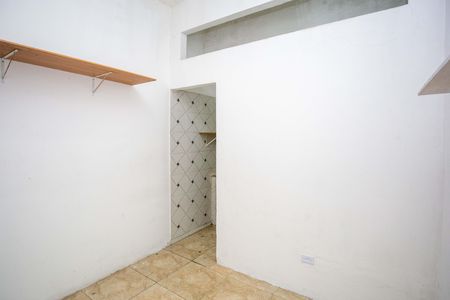 Casa para alugar com 35m², 1 quarto e 1 vagaQuarto