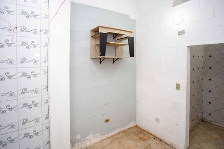 Casa para alugar com 35m², 1 quarto e 1 vagaÁrea de Serviço