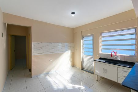 Casa para alugar com 35m², 1 quarto e sem vaga Casa para alugar com 35m², 1 quarto e sem vagaCozinha