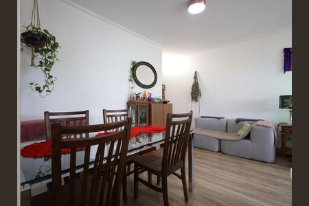 Apartamento à venda com 80m², 3 quartos e 2 vagasSala