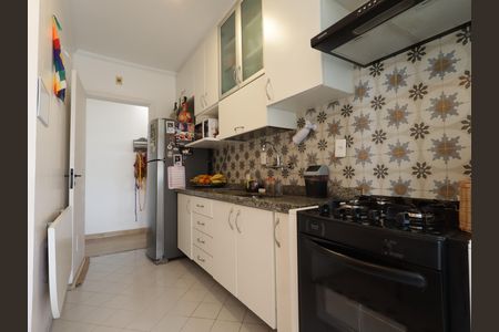 Apartamento à venda com 80m², 3 quartos e 2 vagasCozinha