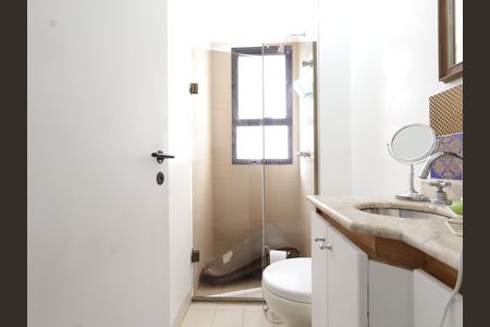 Apartamento à venda com 80m², 3 quartos e 2 vagasBanheiro da Suíte
