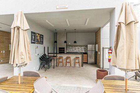 Apartamento à venda com 40m², 2 quartos e 1 vaga Apartamento à venda com 40m², 2 quartos e 1 vagaÁrea comum - Churrasqueira 1