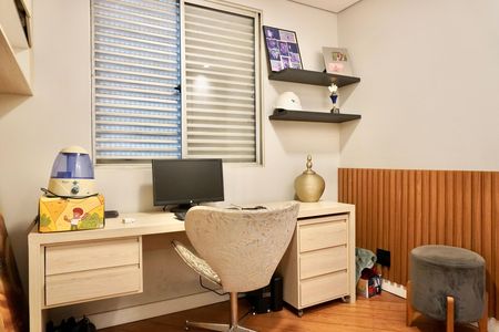 Apartamento à venda com 90m², 3 quartos e 2 vagas Apartamento à venda com 90m², 3 quartos e 2 vagasQuarto 1